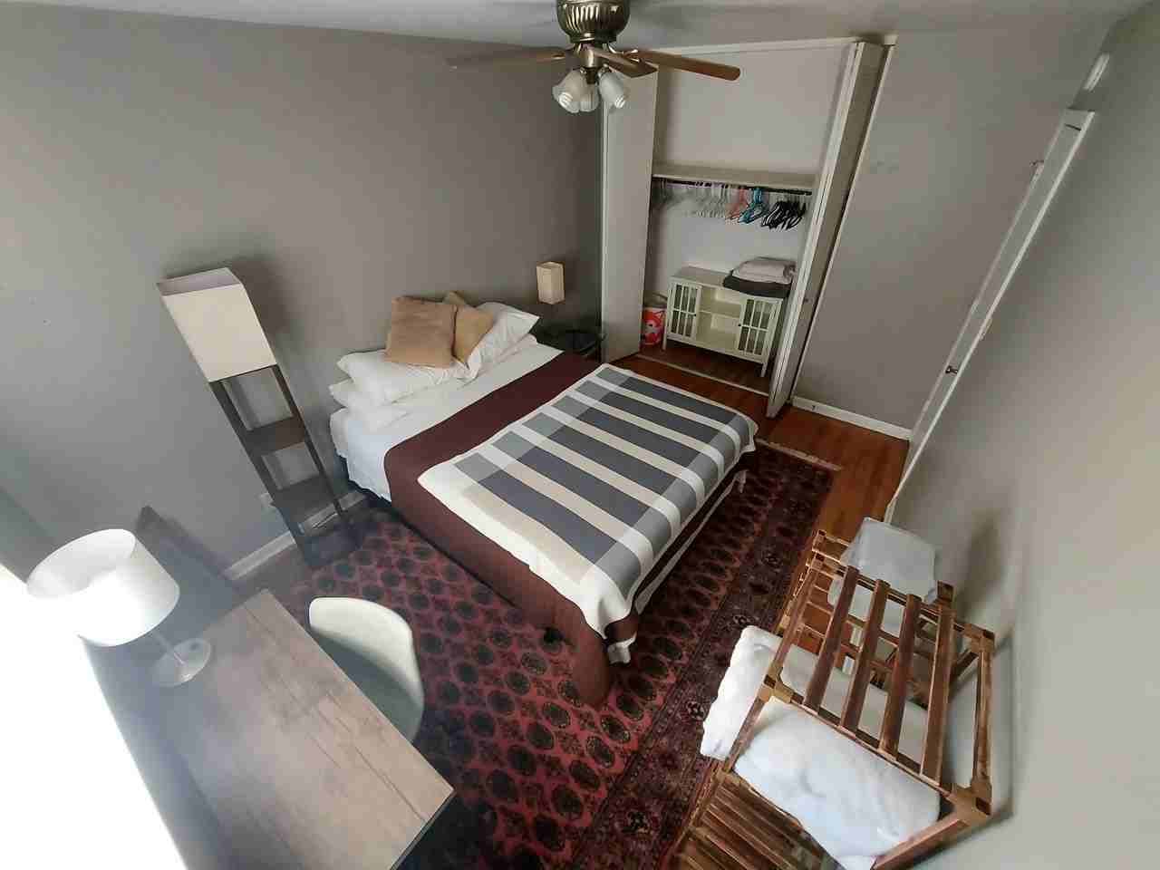 2420 Sunset Rd #A - Photo 5 of 8