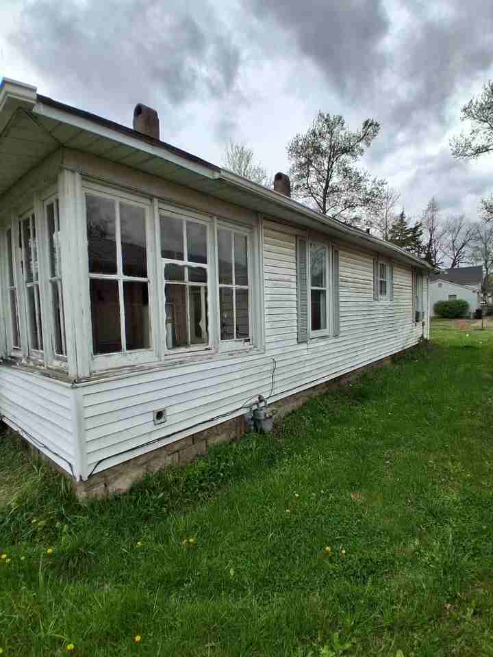 316 N 9th St - Photo 3 of 19