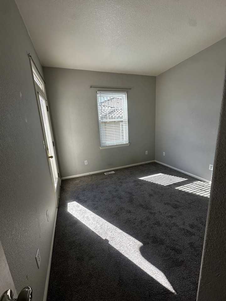 23043 E Ontario Dr #106 - Photo 3 of 11