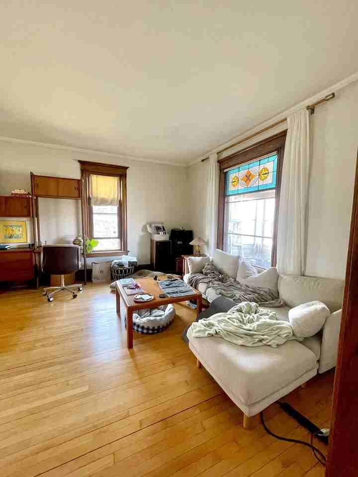 1921 Laurel Ave #1 - Photo 4 of 14