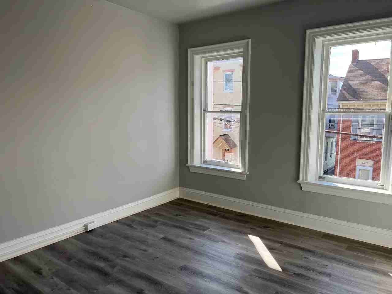 326 S Potomac St #2 - Photo 2 of 8