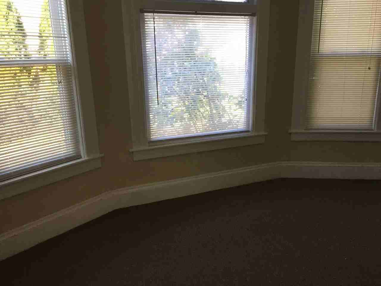 658 Union St #2 - Photo 5 of 15