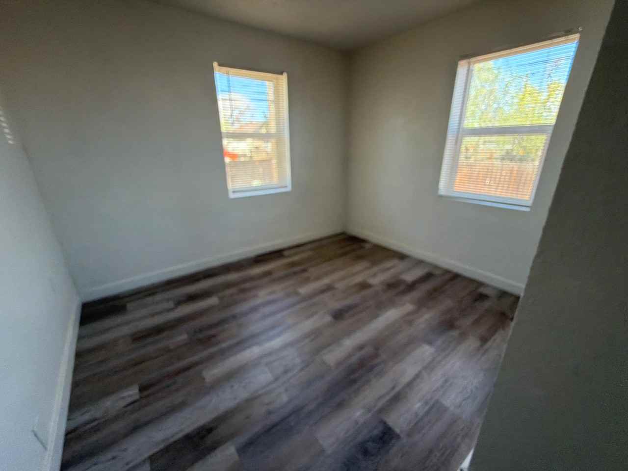 817 1st St #A - Photo 3 of 17