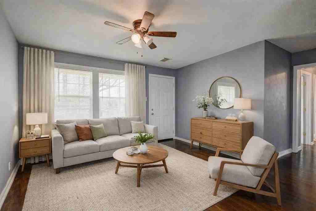 9506 Sierra Dr - Photo 3 of 15