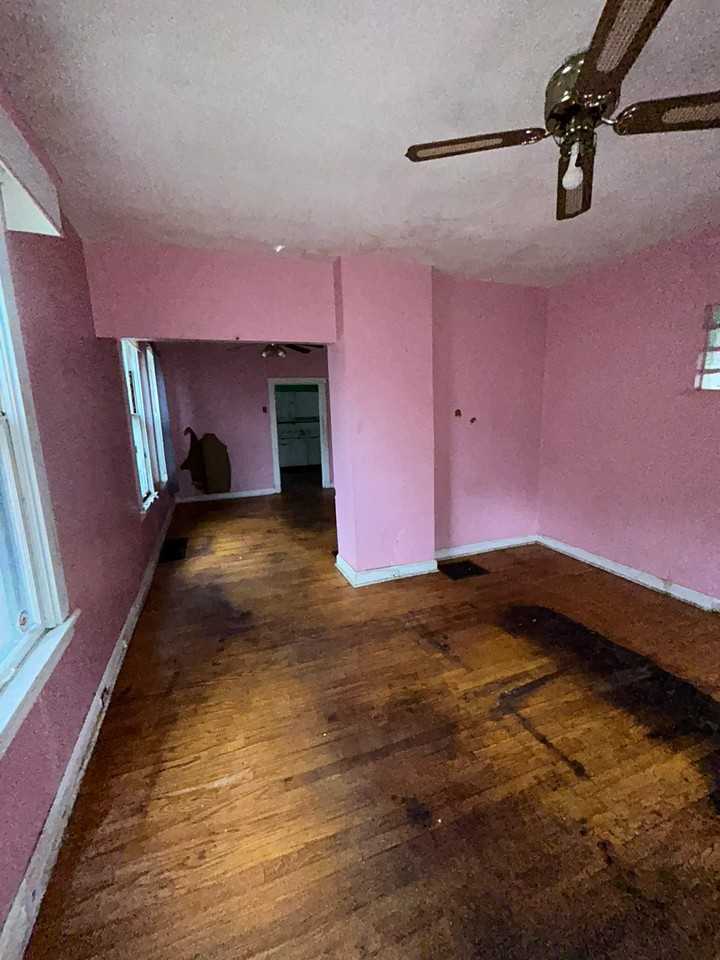 4922 Davison Ave - Photo 5 of 18