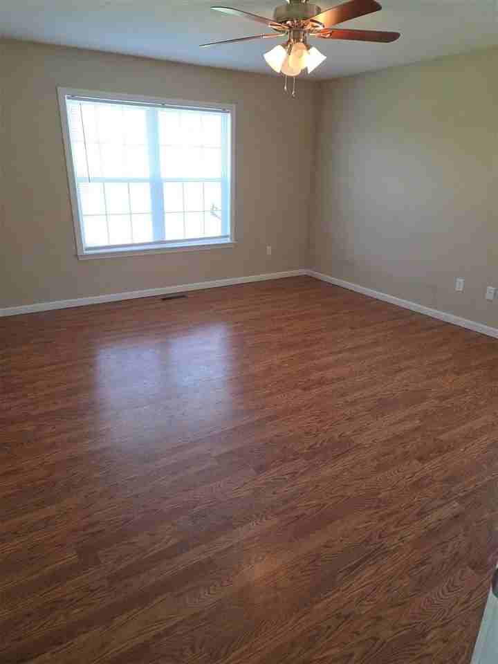 1019 Sugarloaf Rd - Photo 7 of 14