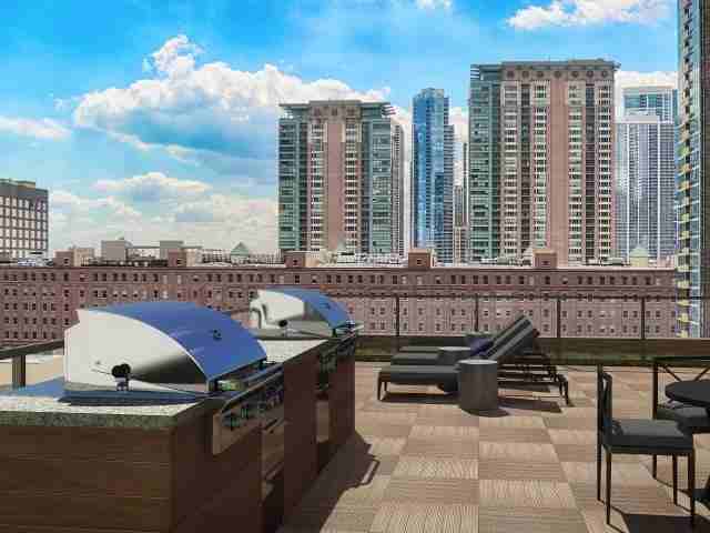 430 E Ohio St - Photo 7 of 11