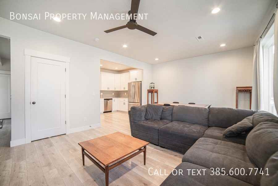 6189 W Birch Run Rd - Photo 2 of 17