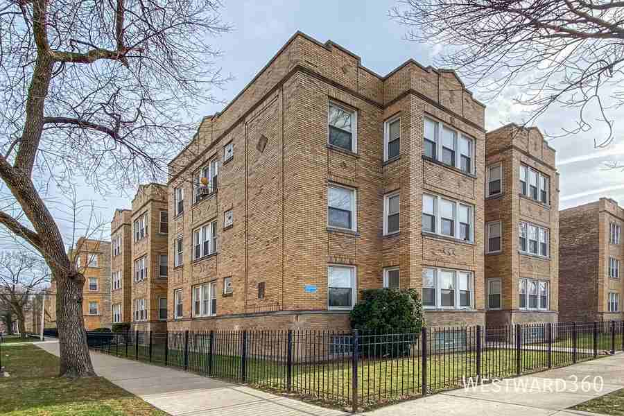 3555 W Sunnyside Ave #3 - Photo 6 of 7