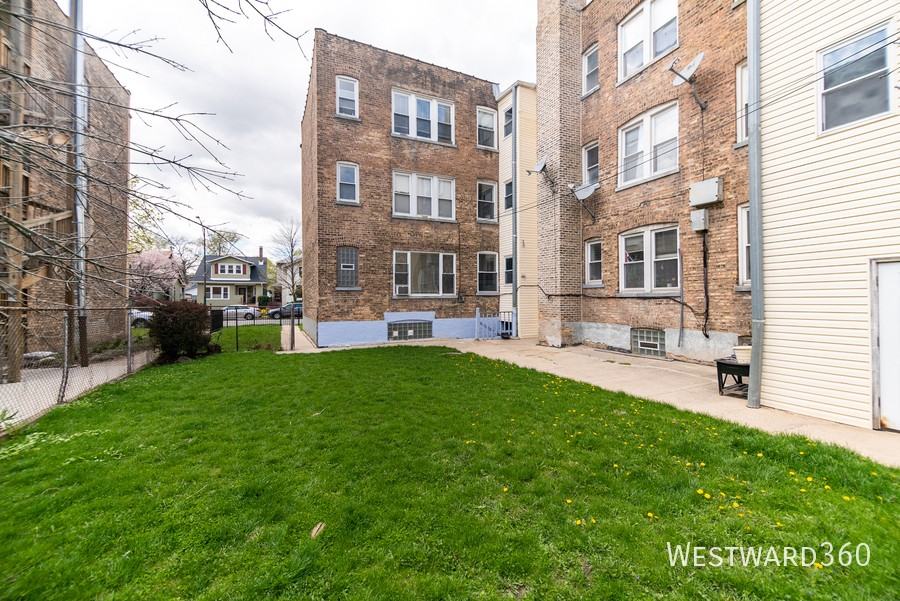 3555 W Sunnyside Ave #3 - Photo 7 of 7