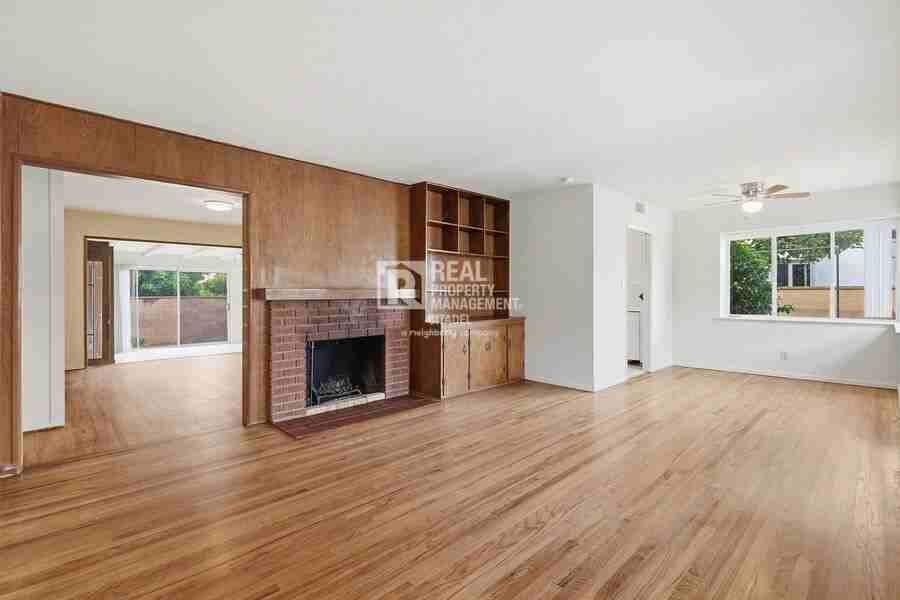 726 Primrose Ave - Photo 5 of 36