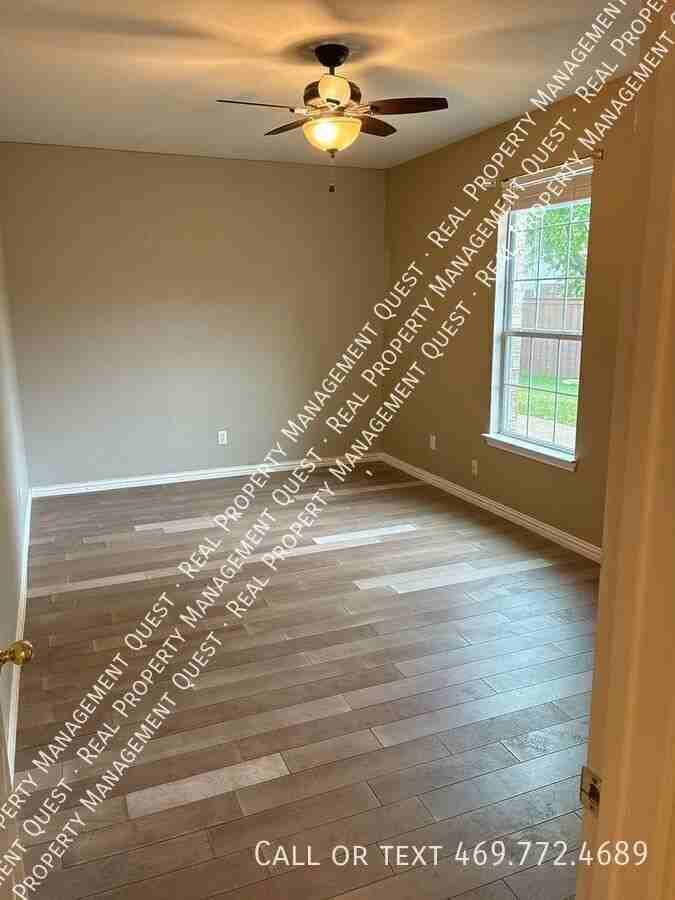 3731 Edgewood Ct - Photo 6 of 26