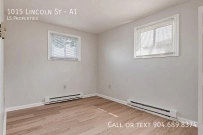 1015 Lincoln St #A1 - Photo 3 of 11