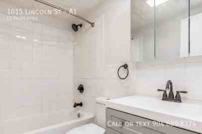 1015 Lincoln St #A1 - Photo 4 of 11