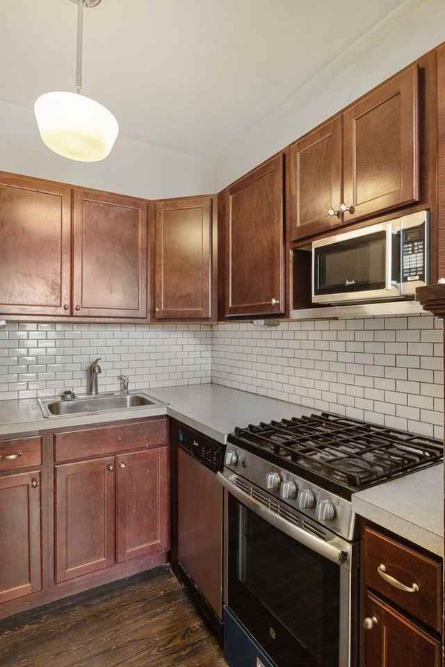 5230 E Washington St #6 - Photo 6 of 19