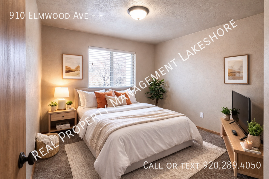 910 Elmwood Ave #F - Photo 6 of 8