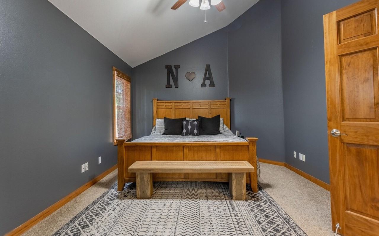 2404 Victor Church Rd #1295566P - Photo 4 of 43