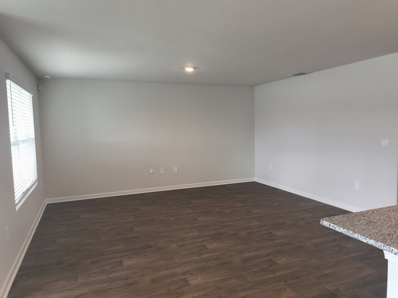 44 Autumns Wood Dr - Photo 7 of 15