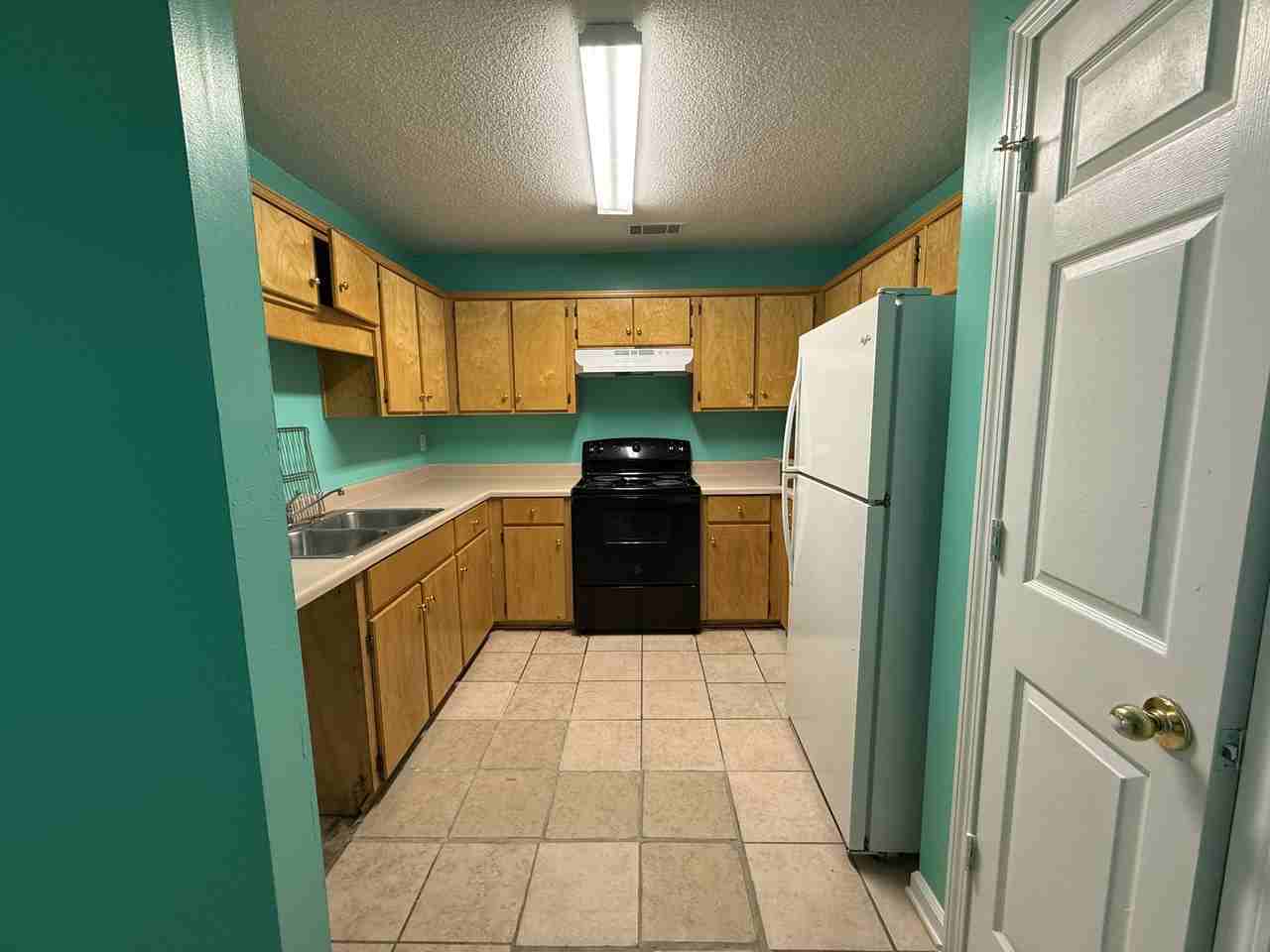 109 Drew Cir - Photo 3 of 22