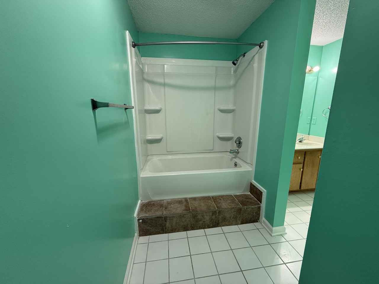 109 Drew Cir - Photo 5 of 22