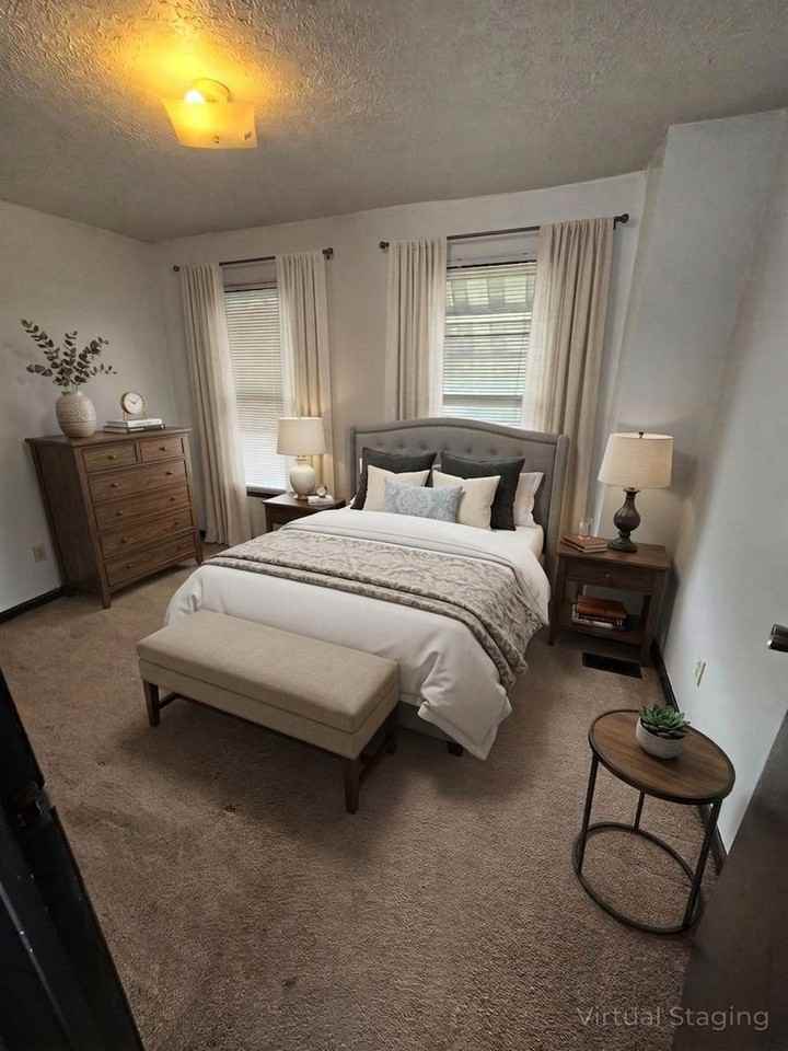 406 1/2 S Hague Ave - Photo 3 of 11