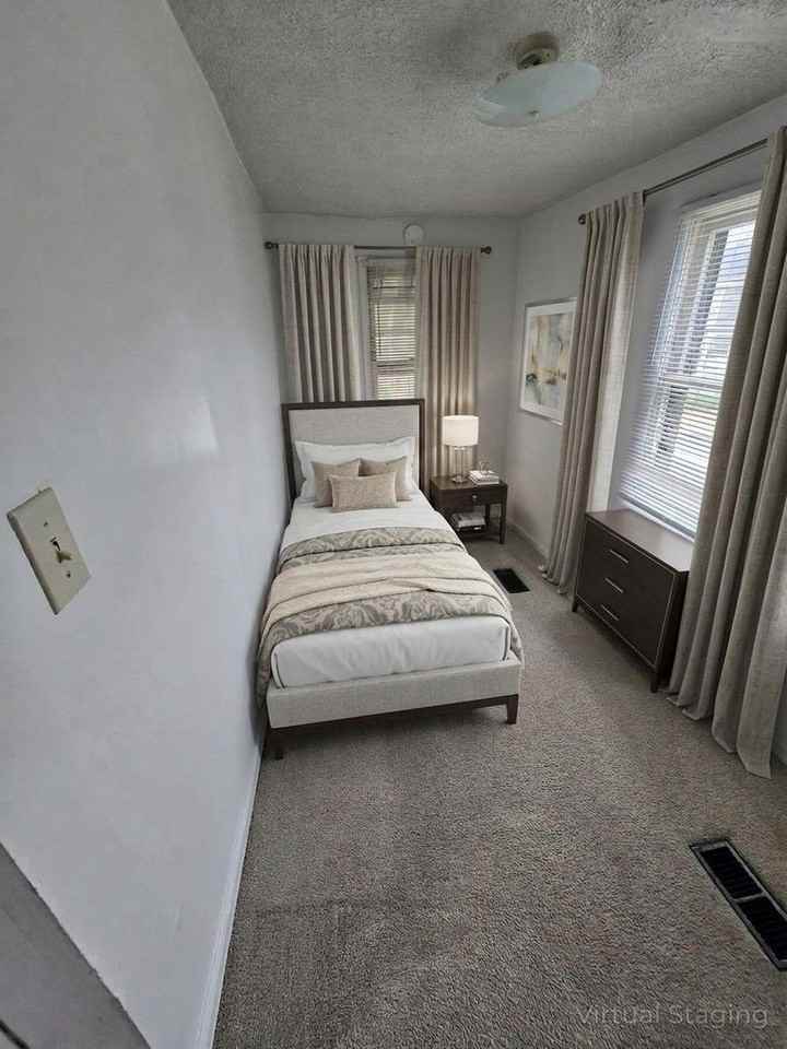 406 1/2 S Hague Ave - Photo 4 of 11