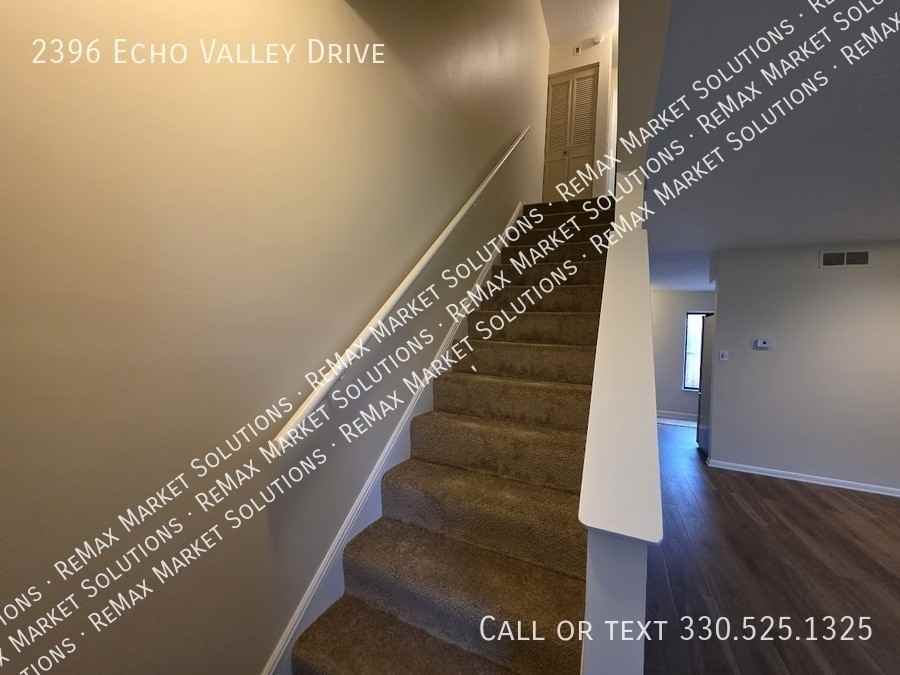 2396 Echo Valley Dr - Photo 3 of 12