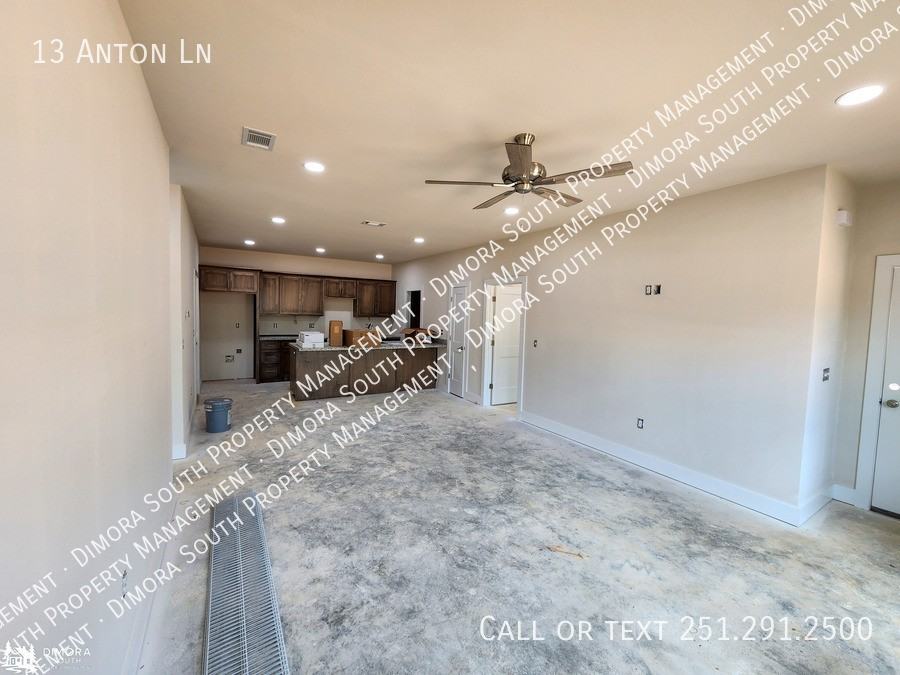 13 Anton Ln - Photo 4 of 17