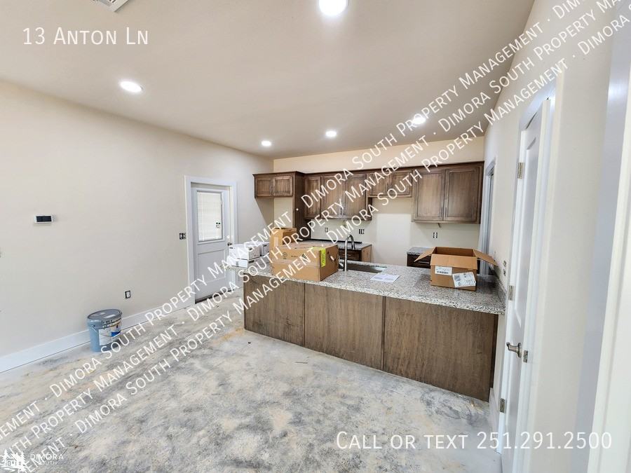 13 Anton Ln - Photo 5 of 17