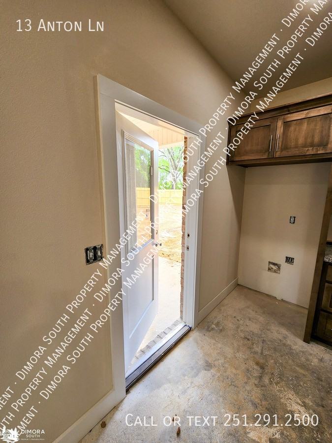 13 Anton Ln - Photo 7 of 17