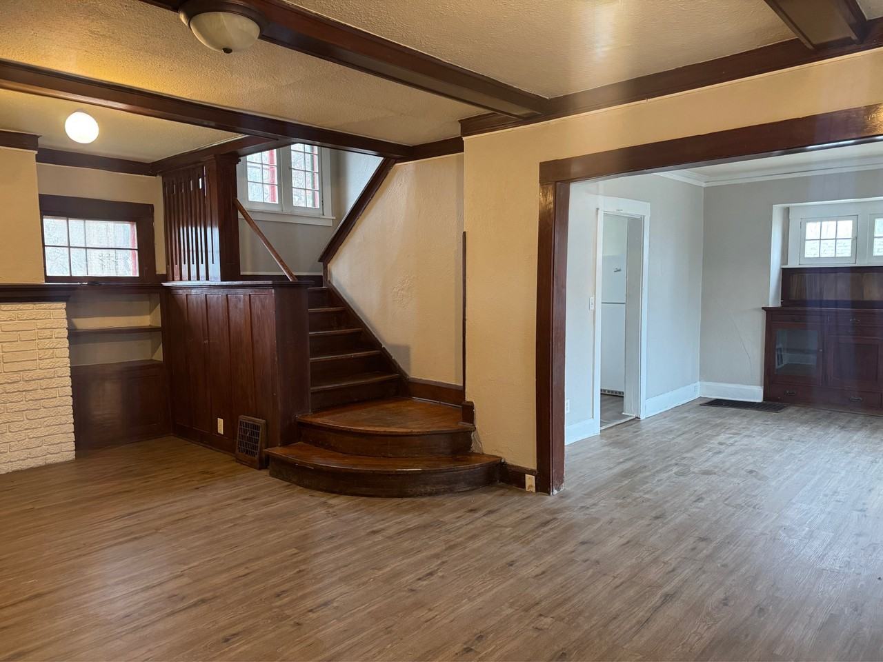 201 N Independence Avenue-New - Photo 2 of 11