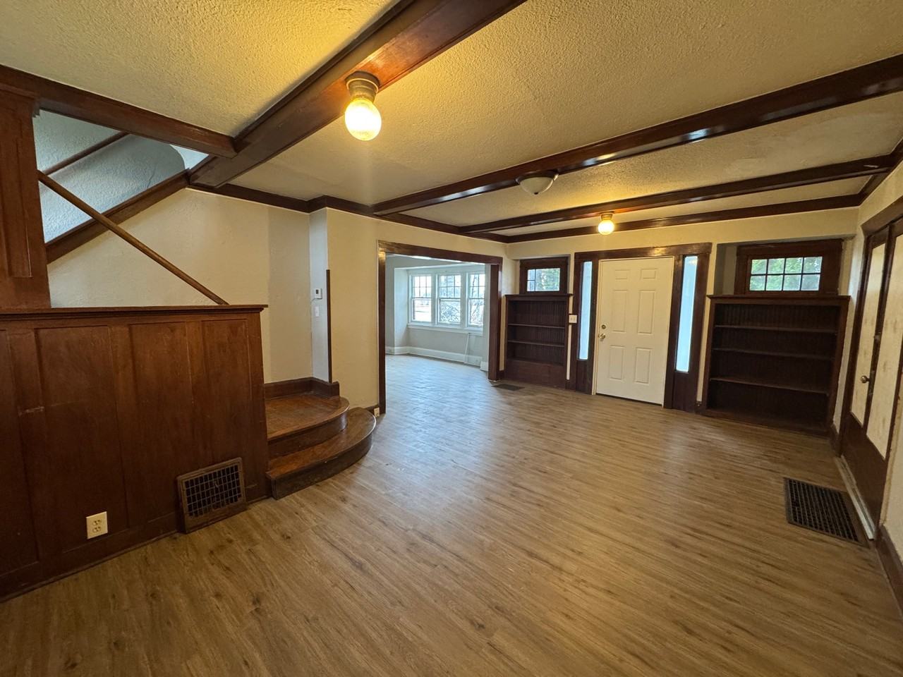 201 N Independence Avenue-New - Photo 4 of 11