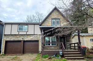 featured image of 911 4th Ave