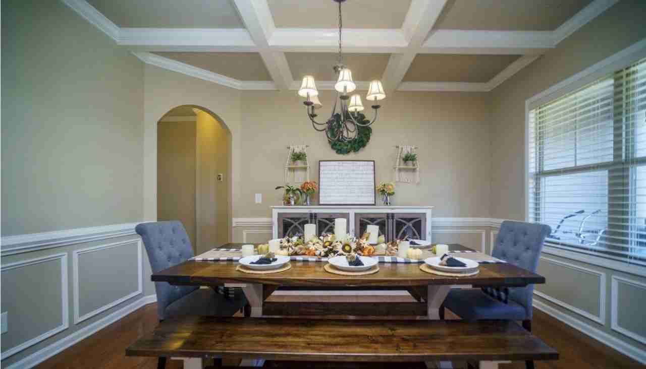 205 Holmes Point Court - Photo 6 of 21