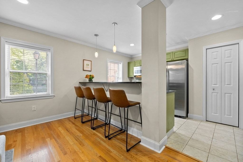 27 Commonwealth Avenue, Unit 54B - Photo 6 of 14