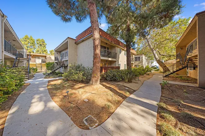 17172 Bolsa Chica Street, Unit 39 - Photo 7 of 21