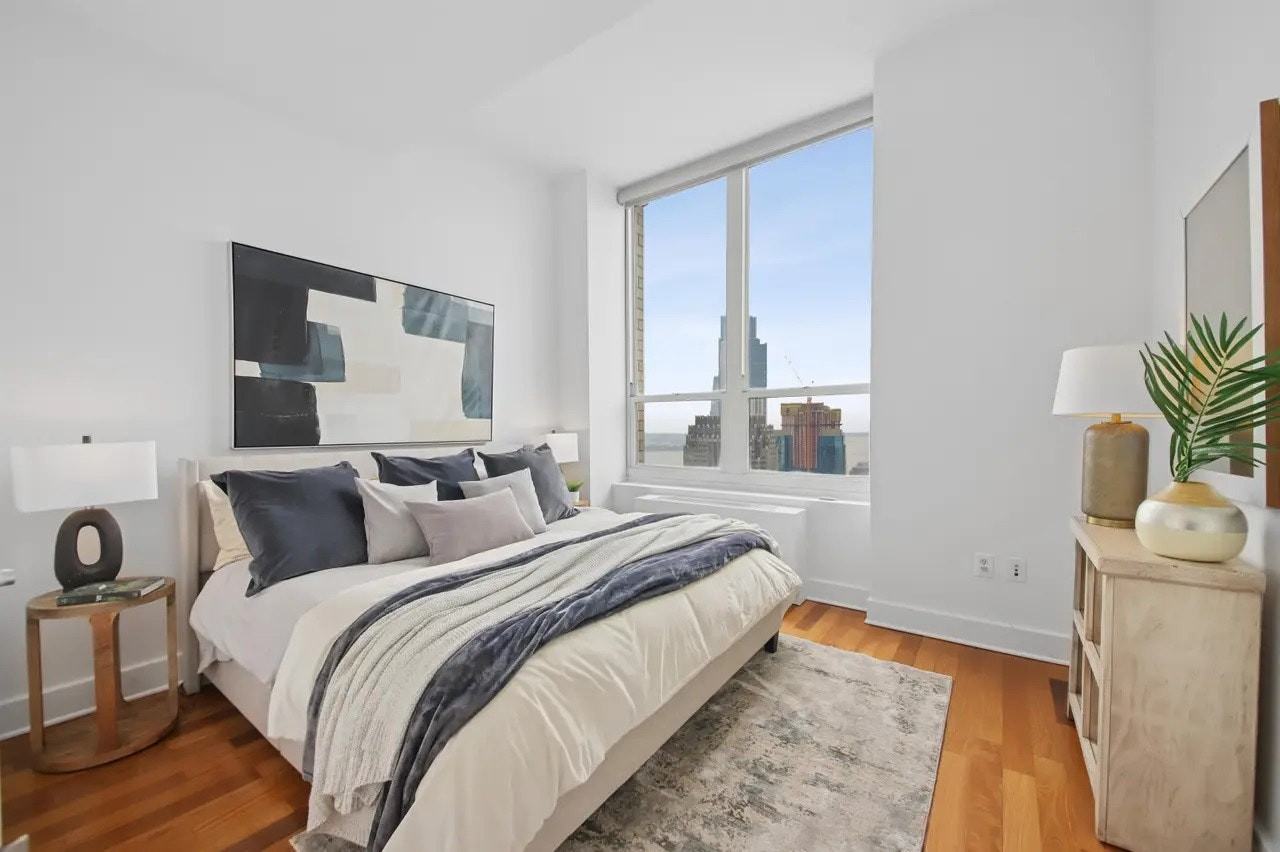 88 Morgan Street, Unit 2002 - Photo 4 of 13