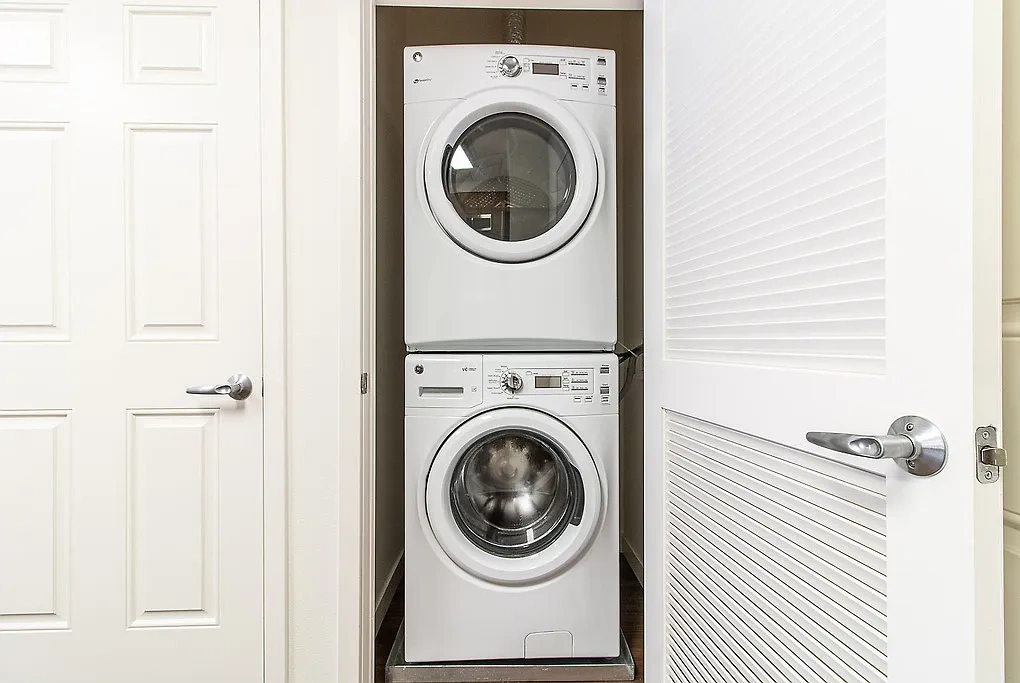 2333 Calle Del Mundo, Unit 211 - Photo 3 of 19