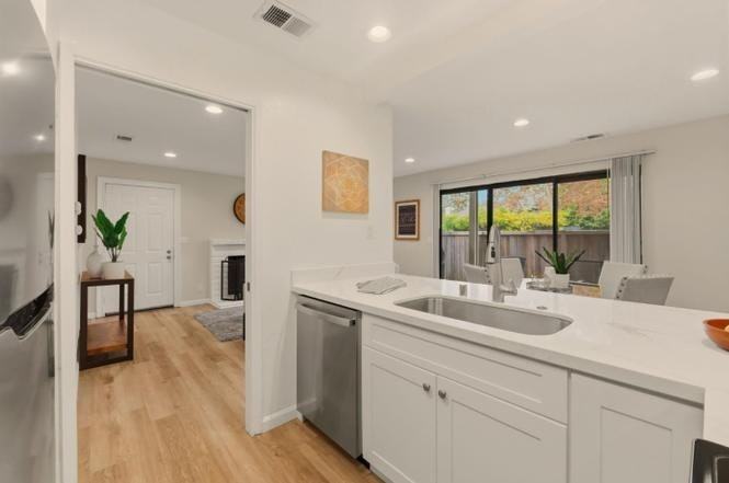 3401 La Terrace Circle, Unit 42 - Photo 5 of 19