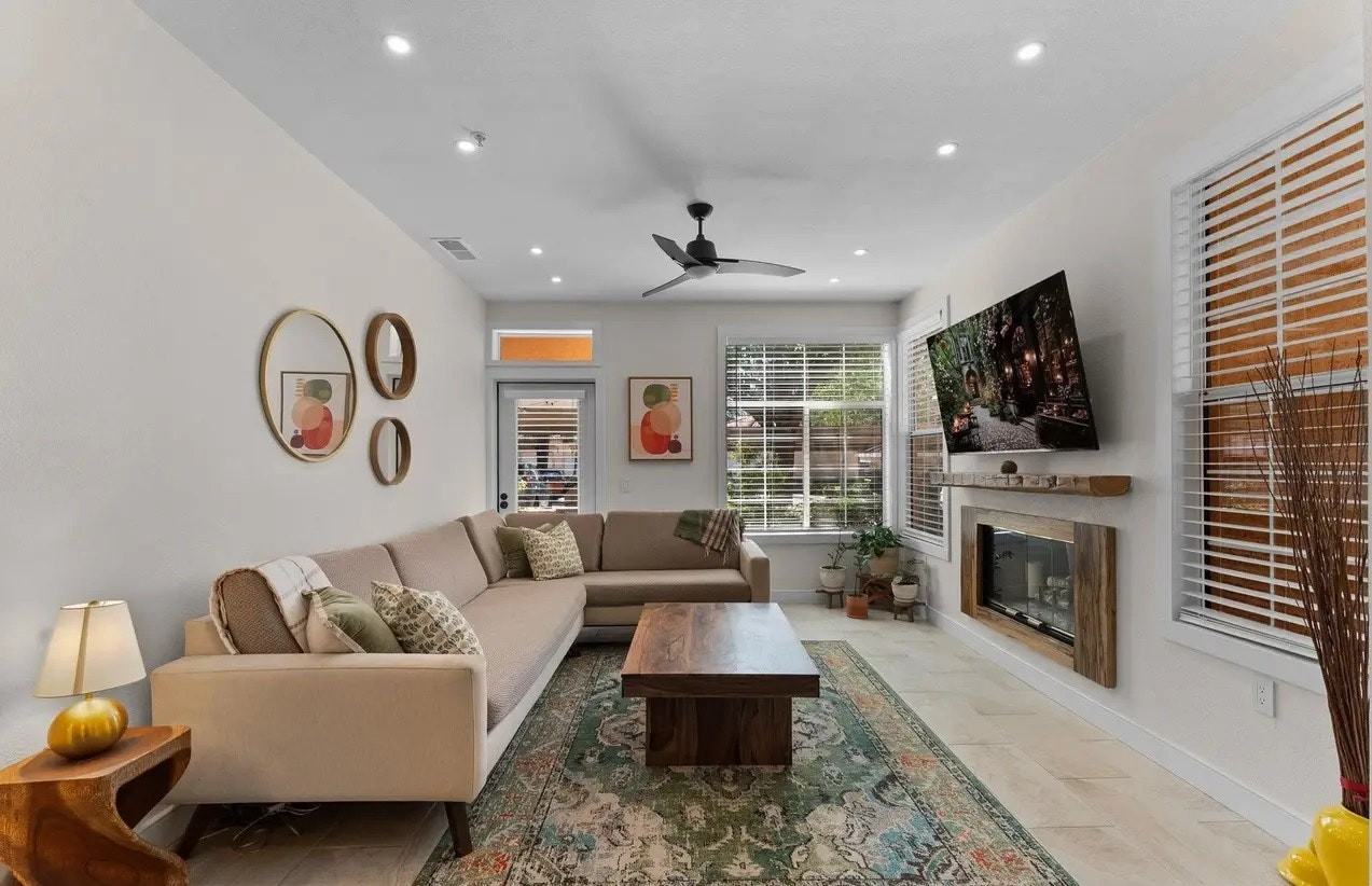 18622 Caminito Cantilena, Unit 217 - Photo 6 of 13