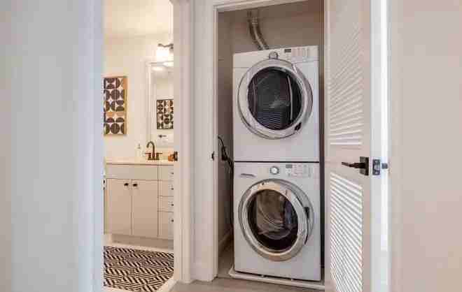 246 2nd Street, Unit 303 - Photo 3 of 11