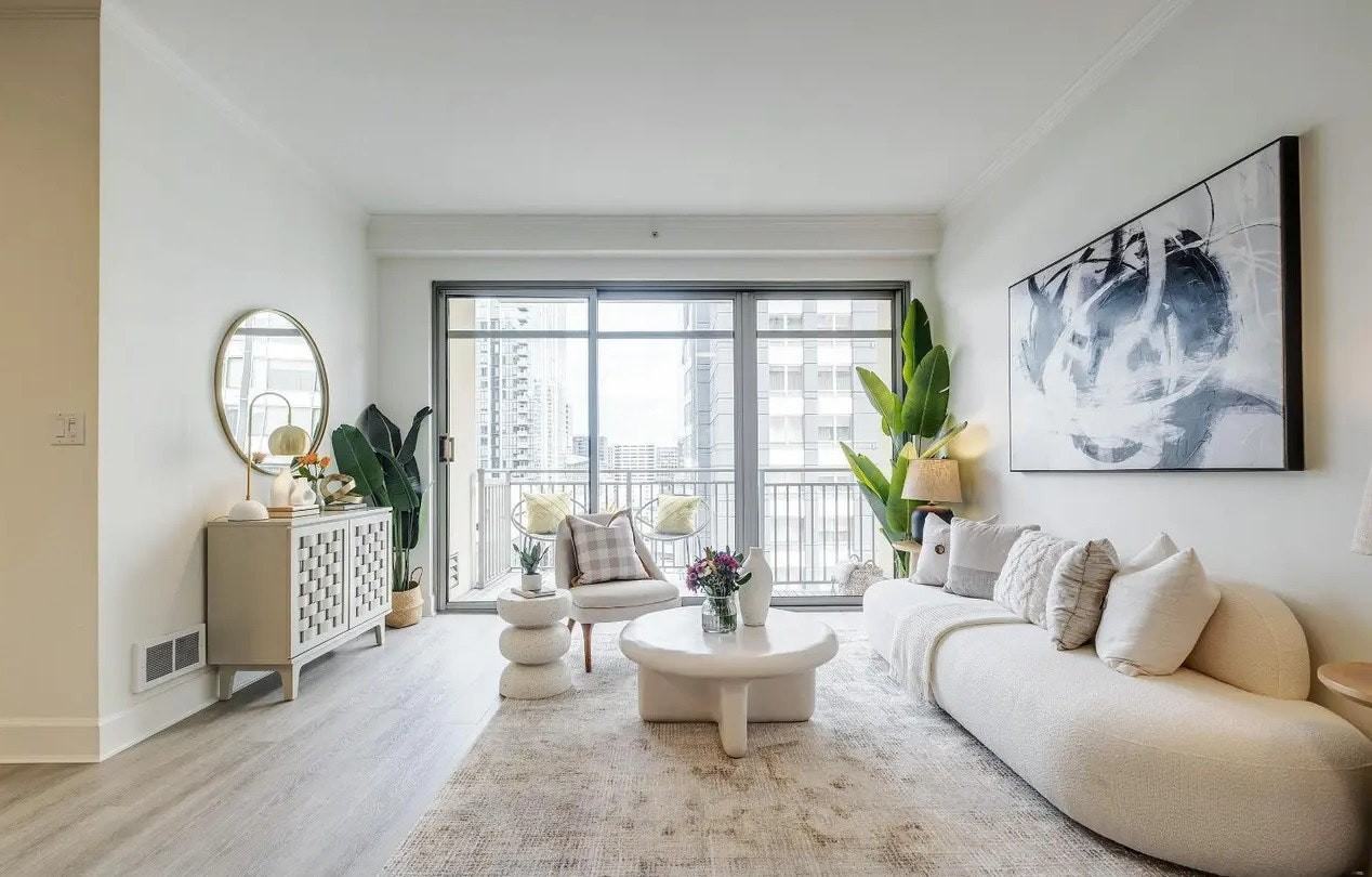 246 2nd Street, Unit 303 - Photo 7 of 11