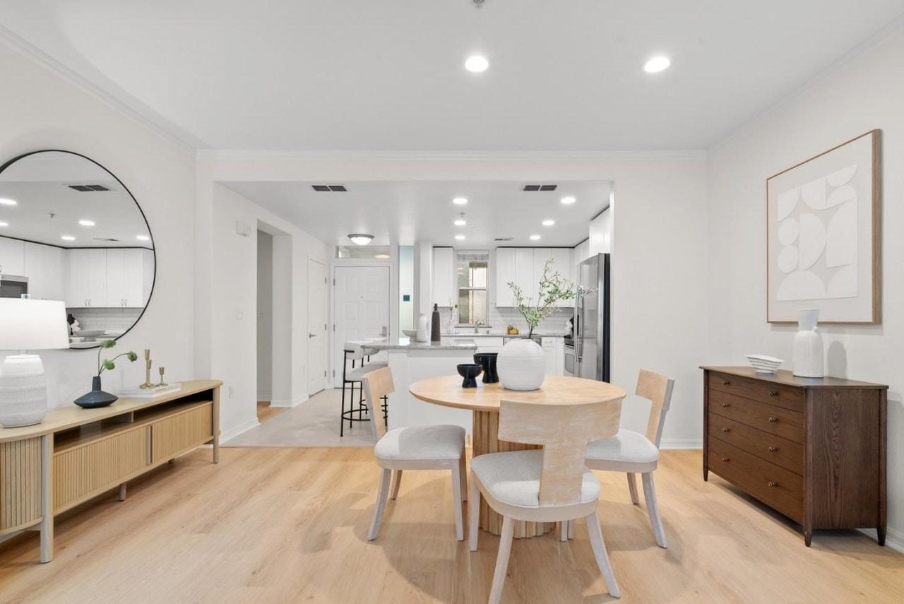 3901 Lick Mill Boulevard, Unit 202 - Photo 7 of 22