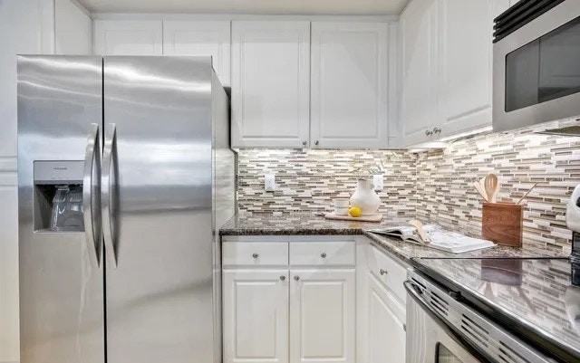 9253 Regents Road, Unit 69 - Photo 5 of 16