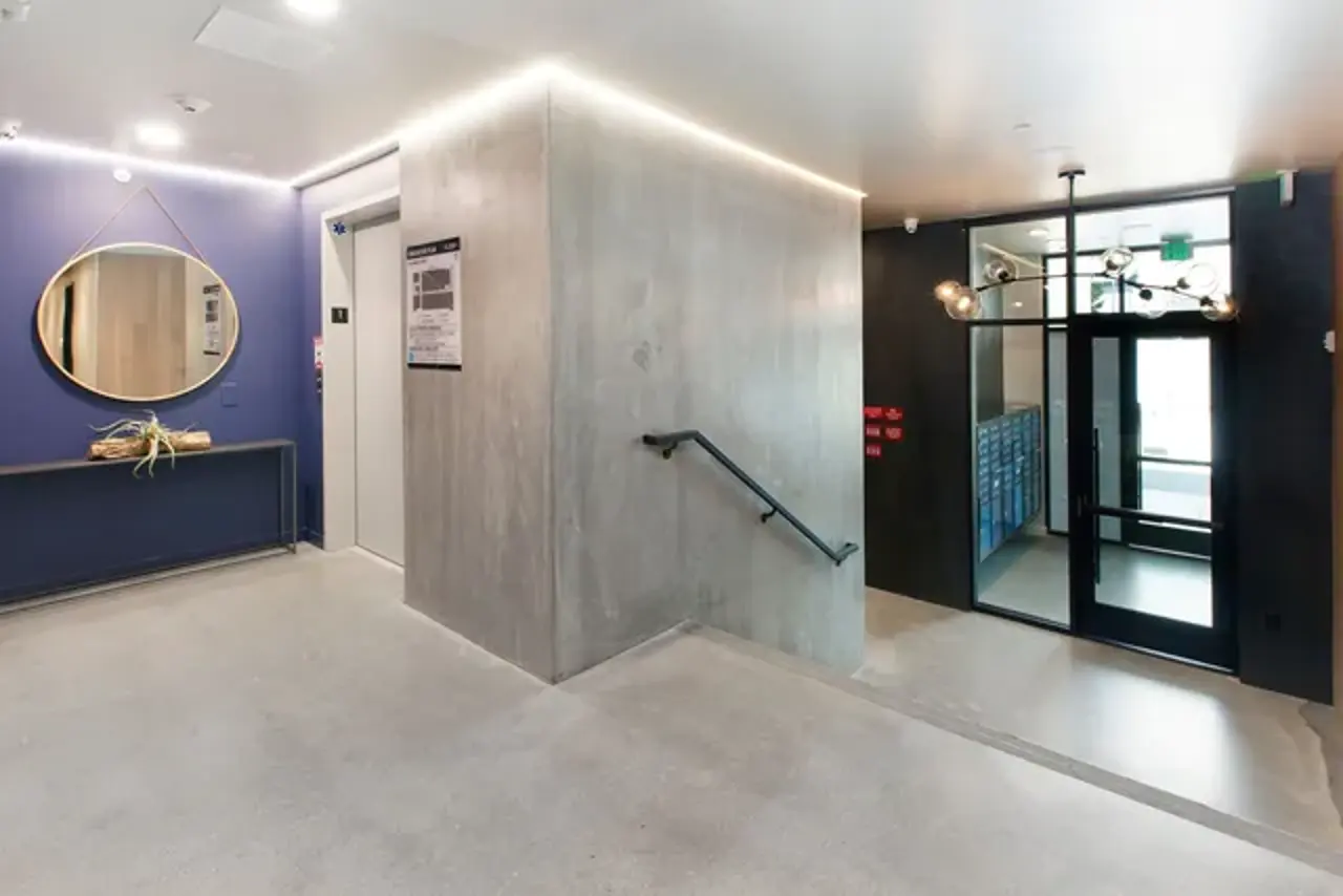 915 Minna Street, Unit 301 - Photo 2 of 18