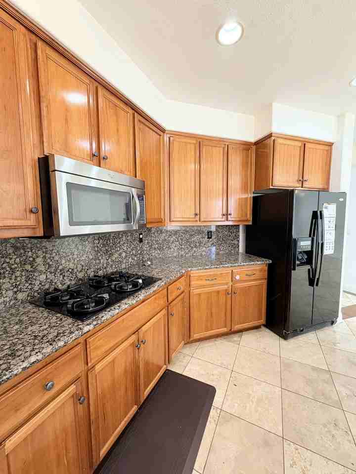 1208 Landover Court - Photo 6 of 21