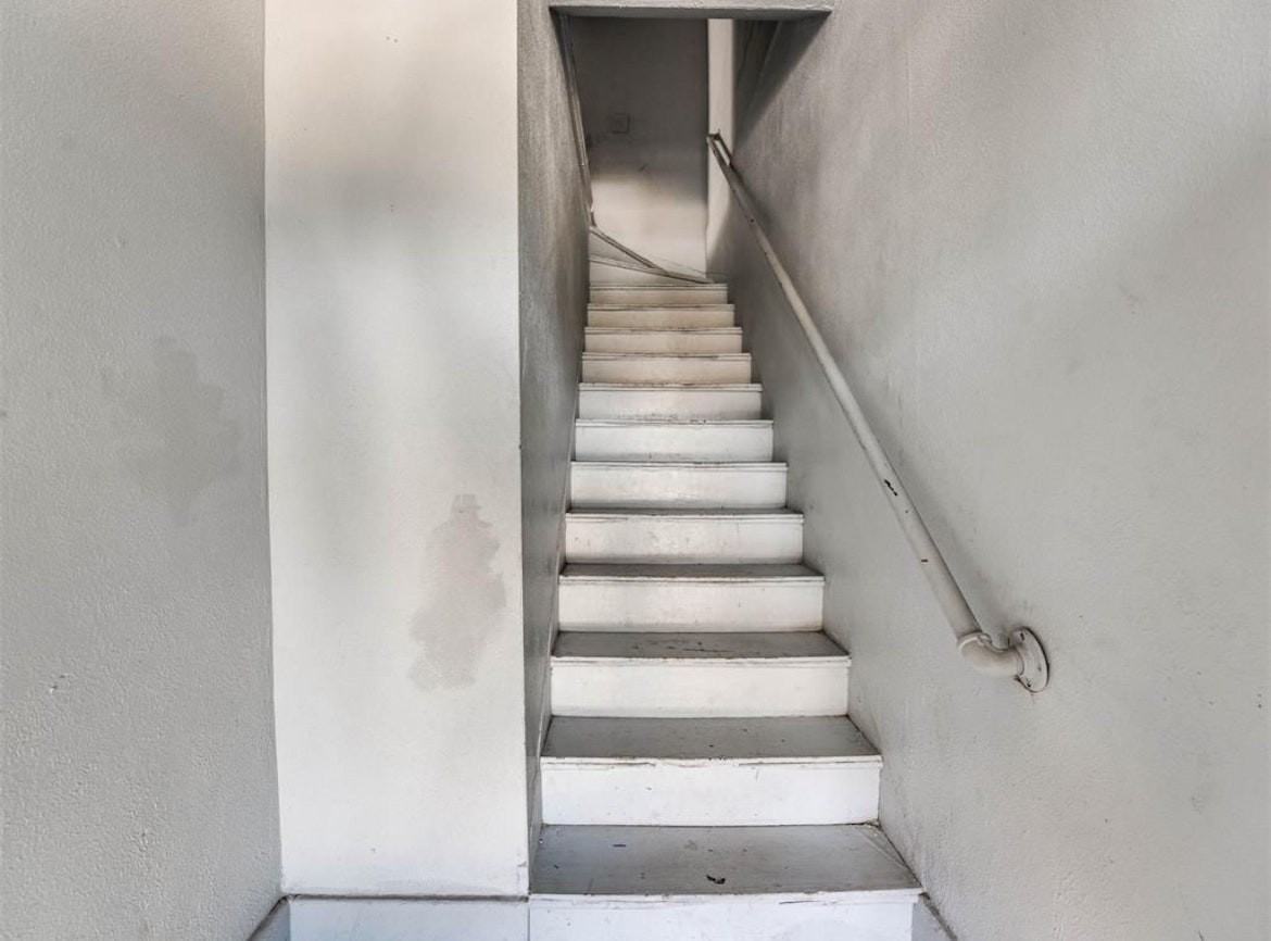 220 East Springer Avenue, Unit 224 E Springer - Photo 2 of 6