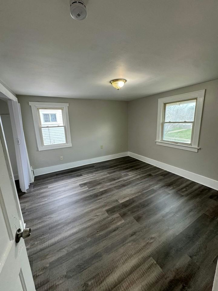 623 Storer Avenue - Photo 5 of 32