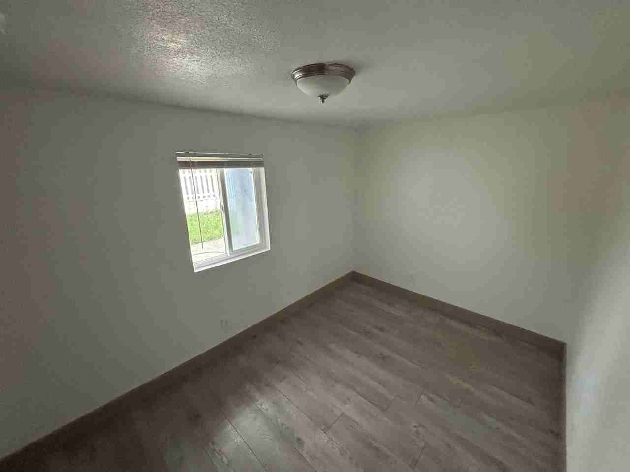 1825 Roy Avenue - Photo 6 of 12