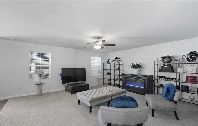 112 Arlington Dr. - Photo 5 of 15